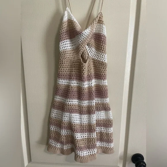 Swim Cover - Picture 3 of 7